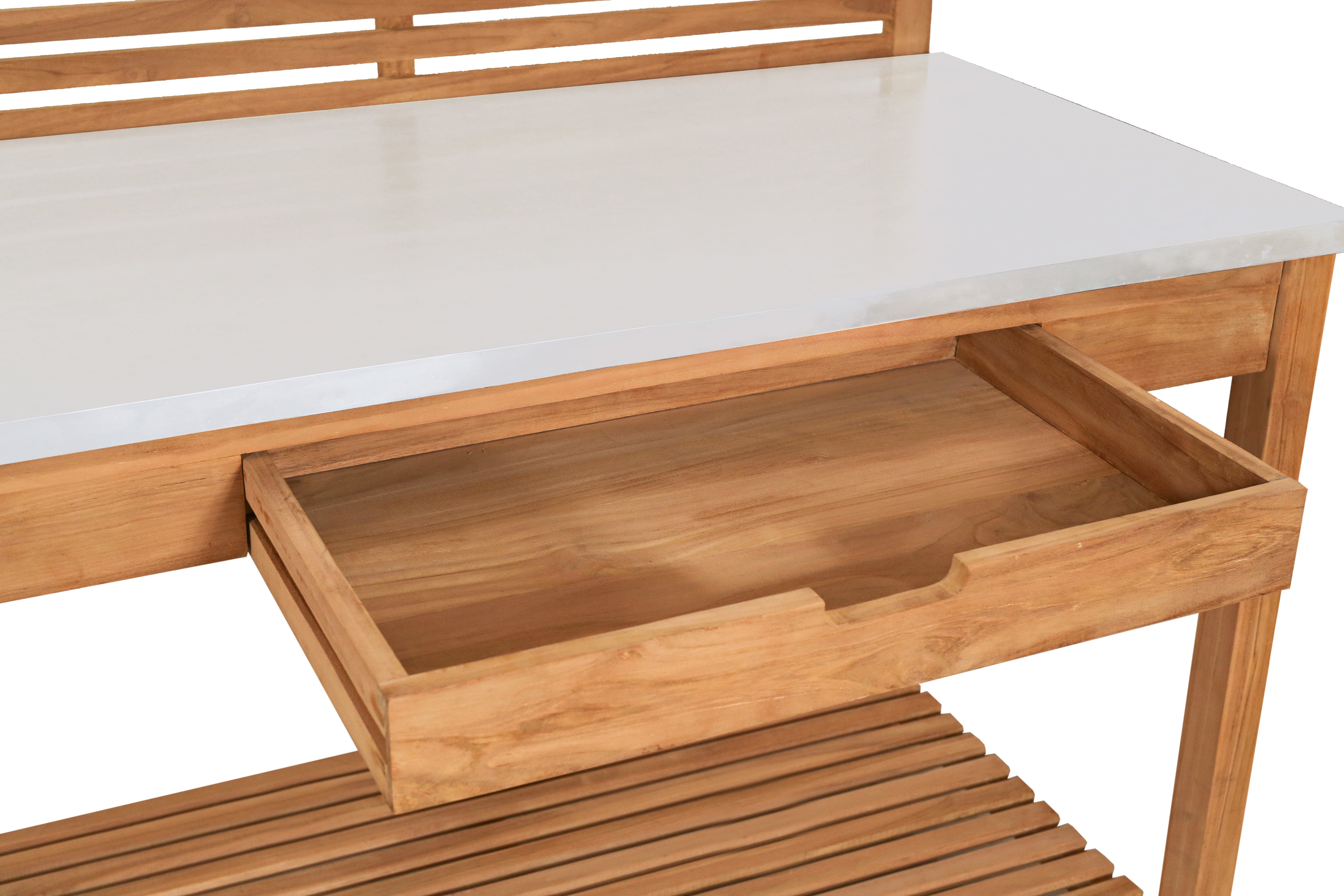 Der Pflanztisch Teak ist ein Holztisch mit einer weiß verzinkten Arbeitsfläche, ausziehbarer Schublade und einem unteren Ablagefach mit Lamellen.