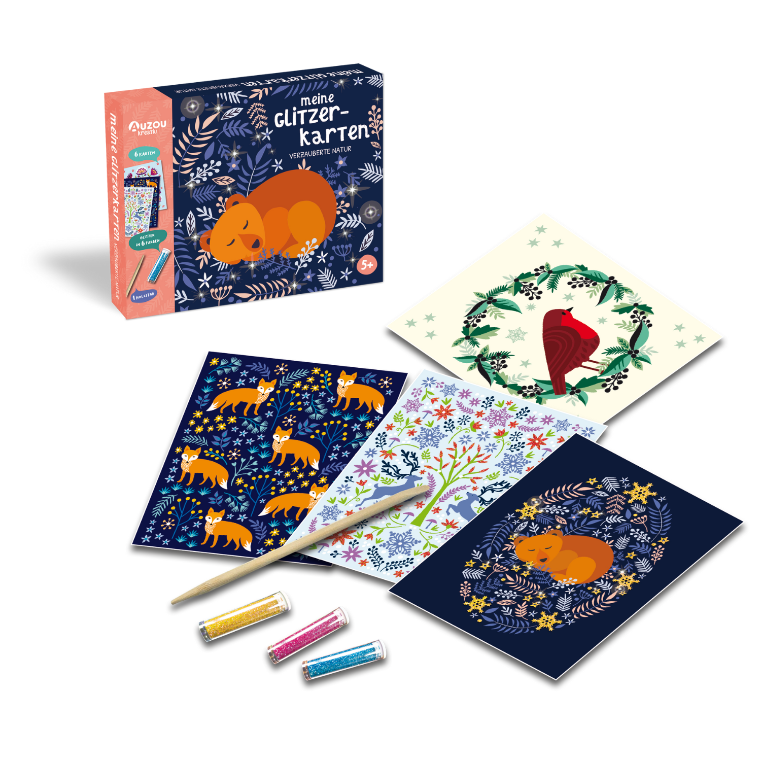 Das Set „Meine Glitzerkarten – Verzauberte Natur“ beinhaltet Glitzerkarten mit Tiermotiven, Glitzertuben, ein Werkzeug und eine Box, die mit einer bezaubernden Illustration eines schlafenden Fuchses verziert ist.