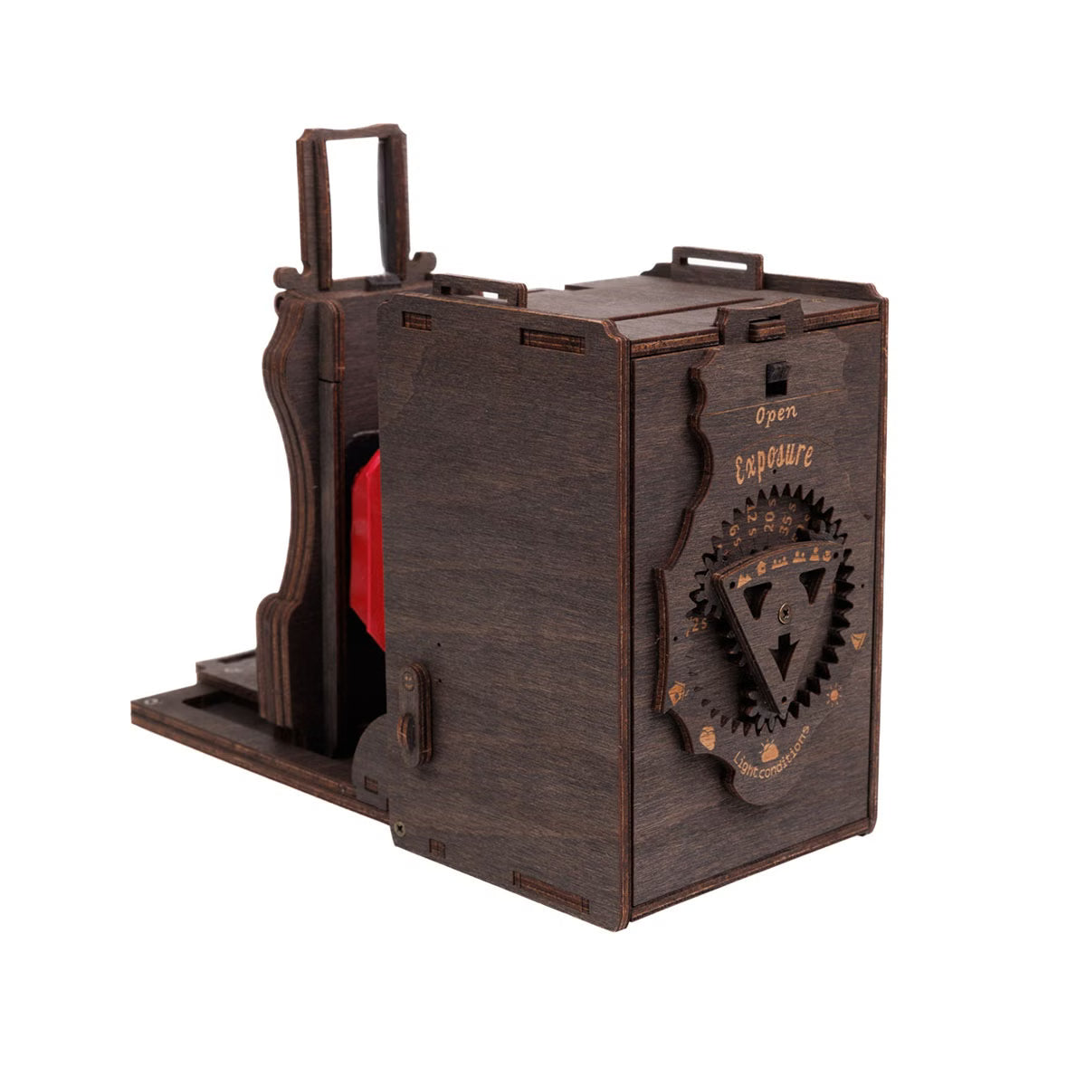 3D Holzpuzzle in Form einer Retro Sofortbildkamera in den Farben Dunkelbraun und Rot, Rückansicht